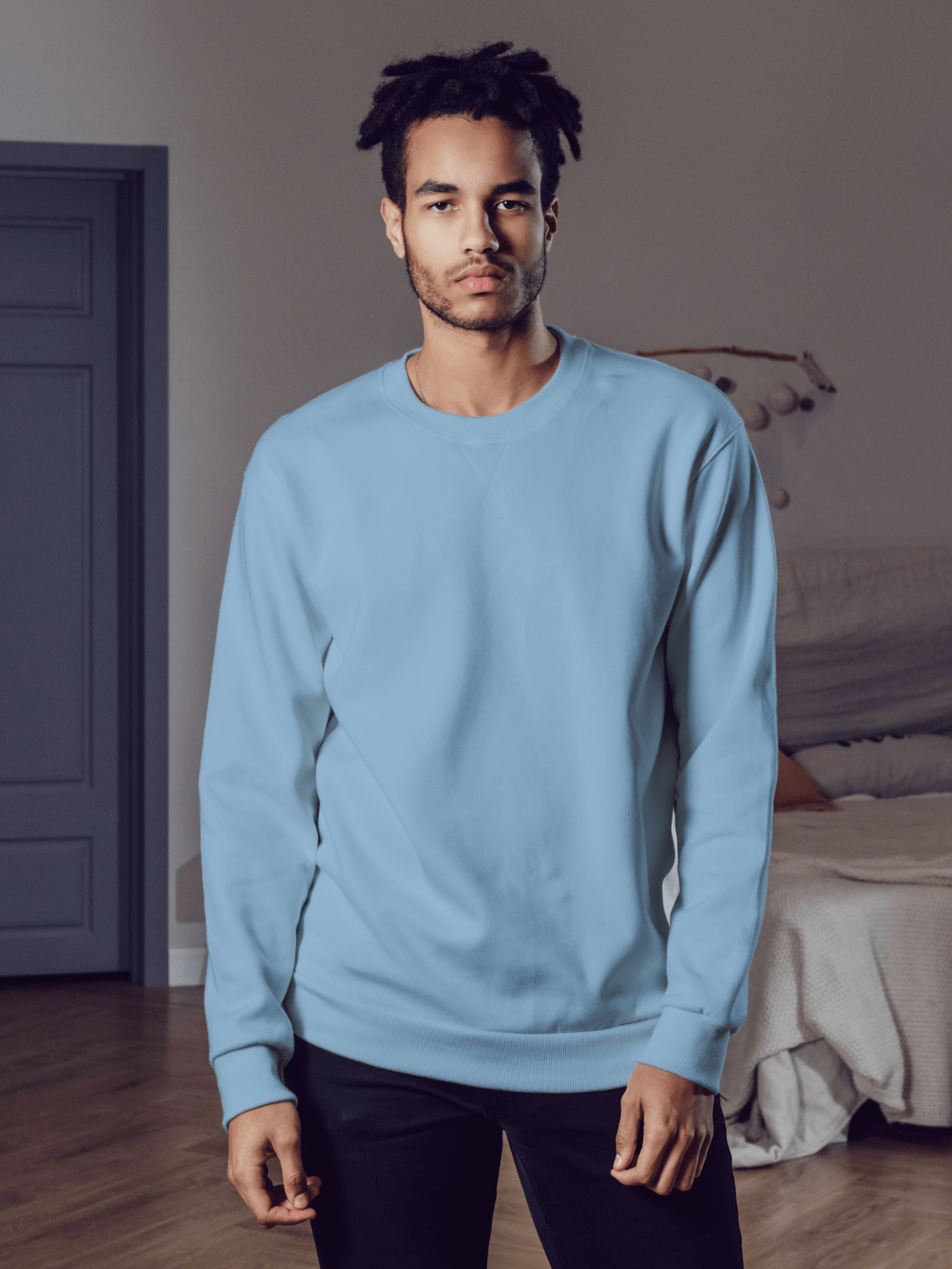 LIGHT BLUE SWEATSHIRT